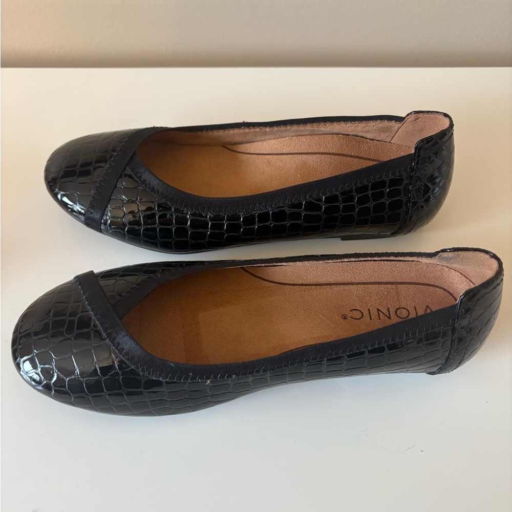 Vionic Spark Caroll Ballet Flat Black Snakeskin Leather Slip On Women’s Size 6 - Picture 4 of 6